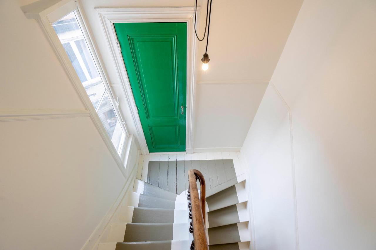 Vakantiehuis Shway - The Handshake House *