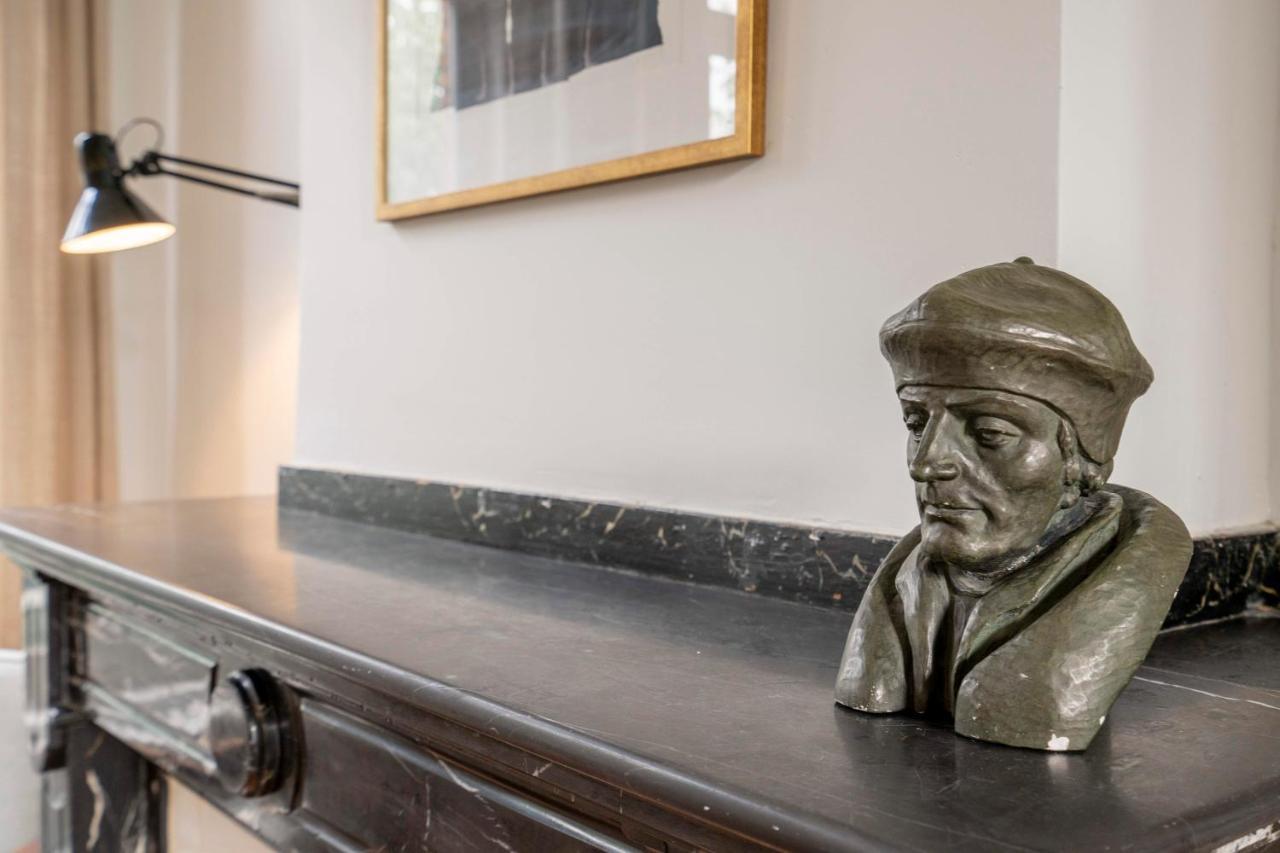 Shway - The Handshake House Antwerpen