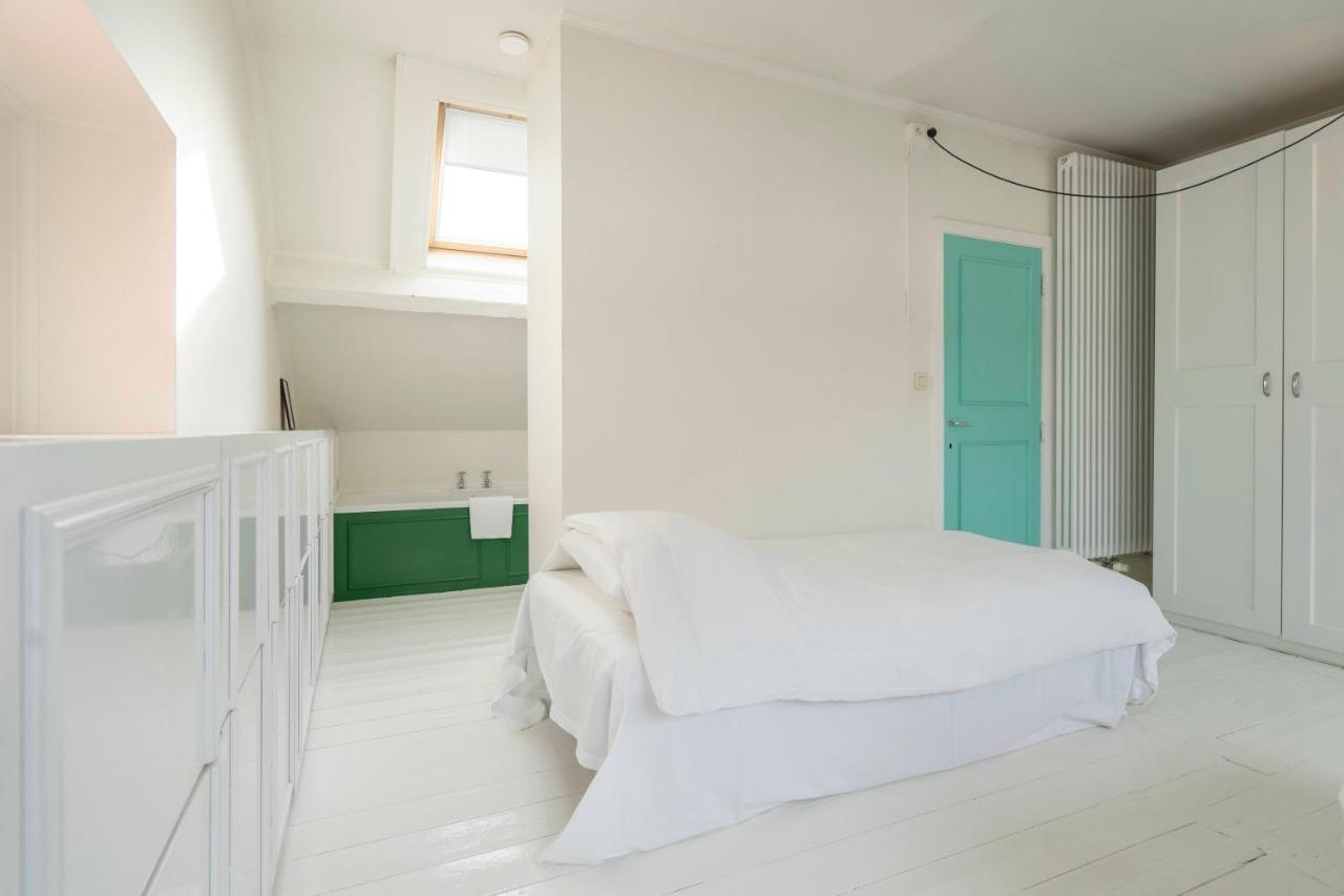 Shway - The Handshake House Vakantiehuis